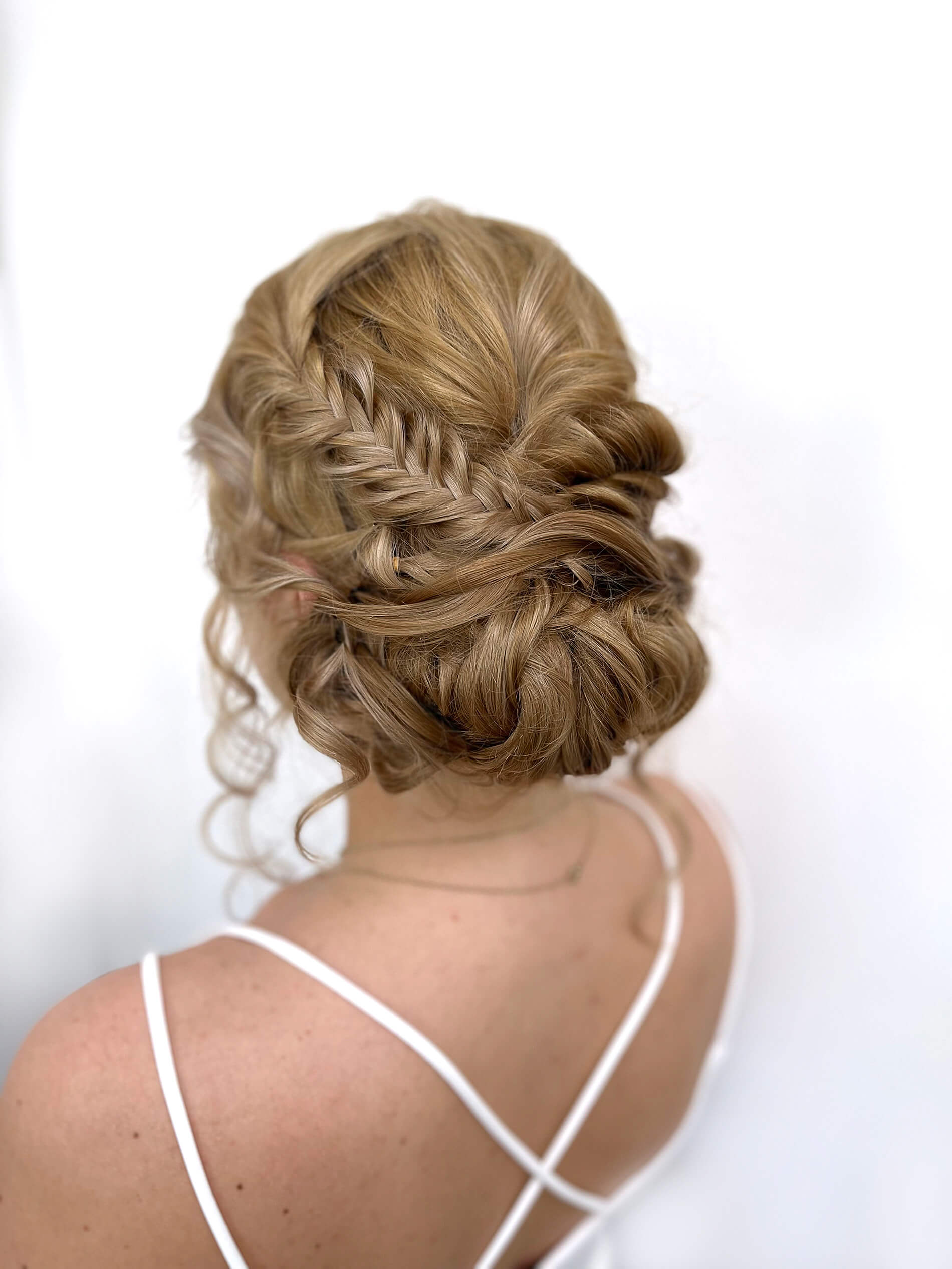 A beautiful blond hair.